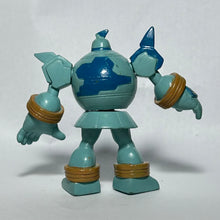 Cargar imagen en el visor de la galería, Pokémon BW - Golurk - Pose Figure
