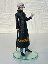 Load image into Gallery viewer, One Piece - Trafalgar Law - Figure - Styling
