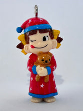 Cargar imagen en el visor de la galería, Mini Mini Peko-chan Everyone's Dream - Figure Keyholder
