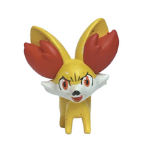 Cargar imagen en el visor de la galería, Pokémon - Fennekin - Mini Figure
