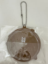 Cargar imagen en el visor de la galería, TinyTan - Band - Rubber Charm - Puny Beans - BTS

