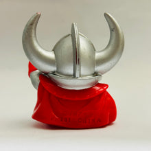 Cargar imagen en el visor de la galería, Ultraman Ace - Father of Ultra (Using Brothers’ Mantle) - Finger Puppet - SD Figure
