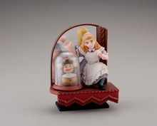 Cargar imagen en el visor de la galería, Alice’s Adventures in Wonderland - Through the Mirror - Ningyou no Kuni no Alice - Alice no Figure Collection
