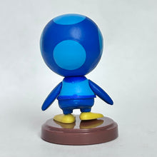 Cargar imagen en el visor de la galería, New Super Mario Bros. Wii - Penguin Kinopio (blue &amp; light blue) - Trading Figure - Choco Egg
