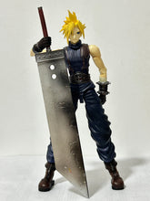 Load image into Gallery viewer, Final Fantasy VII - Cloud Strife - Action Figure - Play Arts
