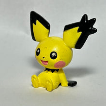 Cargar imagen en el visor de la galería, Pokémon - Pichu - Mini Figure - Vintage
