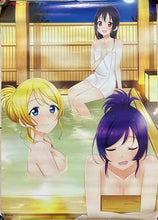 Load image into Gallery viewer, [Not for sale] Love Live! Poster Dengeki Comics Volume 3 Gamers Benefits 3rd Grade Eri Ayase Nico Yazawa Nozomi Tojo Bath
