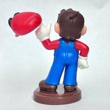 Cargar imagen en el visor de la galería, Super Mario Odyssey - Mario &amp; Cappy - Trading Figure - Choco Egg
