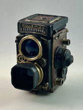 Cargar imagen en el visor de la galería, Rollei Rolleiflex 2.8F - Miniature - Trading Figure
