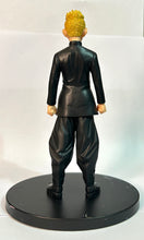 Load image into Gallery viewer, Tokyo卍Revengers - Hanagaki Takemichi - Figure
