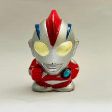 Cargar imagen en el visor de la galería, Ultraman Nice - Finger Puppet - SD Figure
