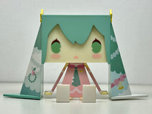 Load image into Gallery viewer, Vocaloid - Hatsune Miku - Doll - Graphig ++
