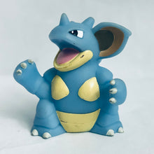 Cargar imagen en el visor de la galería, Pocket Monsters Diamond &amp; Pearl - Nidoqueen - Kime-Waza Pokémon Kids DP3
