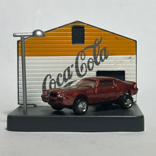 Cargar imagen en el visor de la galería, Chevrolet Camaro 1977 - Mini Diorama
