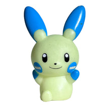 Cargar imagen en el visor de la galería, Pokémon - Minun - Finger Puppet - Glow in the Dark ver.
