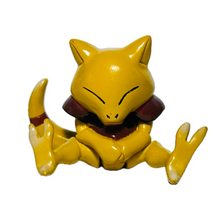 Load image into Gallery viewer, Pokémon - Abra - Trading Figure - Monster Collection
