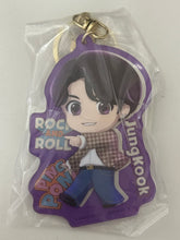 Cargar imagen en el visor de la galería, TinyTan - Jung Kook - Acrylic Charm - BTS
