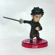 Cargar imagen en el visor de la galería, One Piece - Trafalgar Law - OP Collection Punk Hazard Panic
