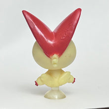 Cargar imagen en el visor de la galería, Pokémon - Victini - Mini Figure
