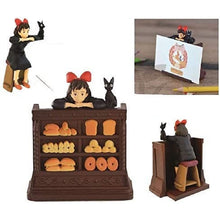 Load image into Gallery viewer, Kiki’s Delivery Service - Jiji - Kiki - Card Stand
