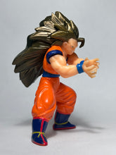 Cargar imagen en el visor de la galería, Dragon Ball Z - Son Goku SSJ3 - Trading Figure
