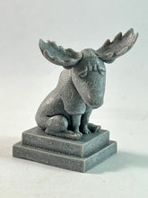 Load image into Gallery viewer, Tamanimal - Komai Animals Collection - Tama-kyu - Herajika / Moose - Figure
