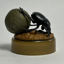 Load image into Gallery viewer, Sacred Scarab (Scarabaeus typhon) - Mini Figure - Bottle Cap
