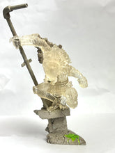 Cargar imagen en el visor de la galería, Predator 2: Chimasuta - Wounded Stealth Predator
