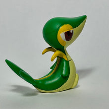 Cargar imagen en el visor de la galería, Pokémon - Snivy - Trading Figure - Bottle Cap
