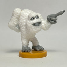 Cargar imagen en el visor de la galería, Monsters Inc. - Yeti - Trading Figure - Choco Egg (46)

