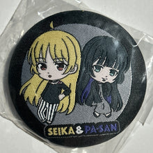 Cargar imagen en el visor de la galería, Bocchi the Rock! - Ijichi Seika &amp; PA-san - Can Badge
