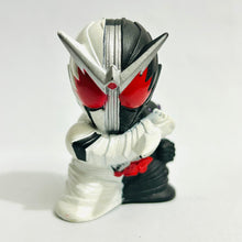 Cargar imagen en el visor de la galería, Kamen Rider W - Kamen Rider Double Fang Joker - Trading Figure
