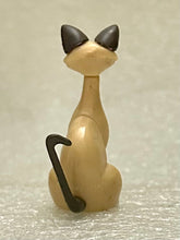 Load image into Gallery viewer, Lady and the Tramp - Si and Am - Disney Choco Party Part 2 - Trading Figure (040)
