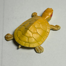 Cargar imagen en el visor de la galería, Green Turtle - Trading Figure - Miniature - 035
