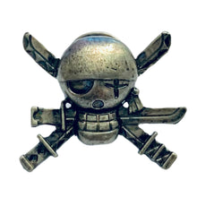 Cargar imagen en el visor de la galería, One Piece - Roronoa Zoro - Pirate Flag Pin
