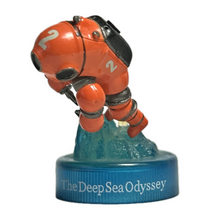 Cargar imagen en el visor de la galería, DeepSea Exploration suit - Trading Figure - Miniature
