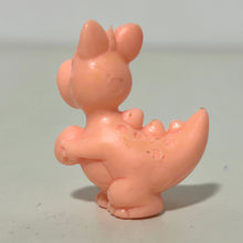 Cargar imagen en el visor de la galería, Super Mario Brothers - Catherine - Eraser / Keshigomu - Meat ver.
