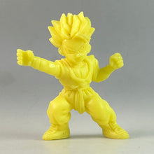 Cargar imagen en el visor de la galería, Dragon Ball Z - SSJ Trunks - Eraser Figure
