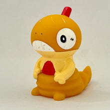 Load image into Gallery viewer, Pocket Monsters Best Wishes! - Zuruggu / Scraggy - Pokémon Kids BW ~ Janovy Hen ~
