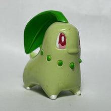 Cargar imagen en el visor de la galería, Pokémon - Chikorita - Trading Figure - Monster Collection
