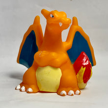 Cargar imagen en el visor de la galería, Pokémon - Lizardon / Charizard - Finger Puppet (GE)
