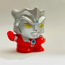 Cargar imagen en el visor de la galería, Ultraman Leo - Finger Puppet - SD Figure
