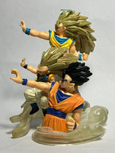 Cargar imagen en el visor de la galería, Dragon Ball Z - Gotenks SSJ3, Son Gohan &amp; Son Goku SSJ3 - Trading Figure - I10
