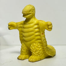 Cargar imagen en el visor de la galería, Captain Ultra - Amegon  - Eraser Figure - Keshigomu
