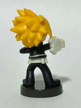 Cargar imagen en el visor de la galería, Boku no Hero Academia - Kaminari Denki - Choco Egg MHA Figure

