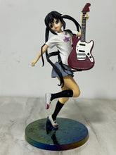 Load image into Gallery viewer, K-ON!! - Nakano Azusa - PM Figure - Guitar Elite
