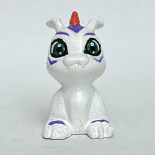 Cargar imagen en el visor de la galería, Digimon Adventure - Gomamon - Mini Figure

