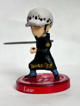 Cargar imagen en el visor de la galería, One Piece - Trafalgar Law - OP Collection Punk Hazard Panic
