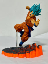 Load image into Gallery viewer, Dragon Ball Super - Son Goku SSGSS - Figure Colosseum - SCultures - ZTB 5
