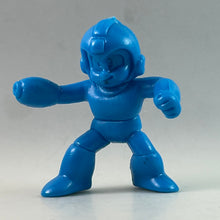Cargar imagen en el visor de la galería, Mega Man 4 - Mega Man (D) - Eraser Figure
